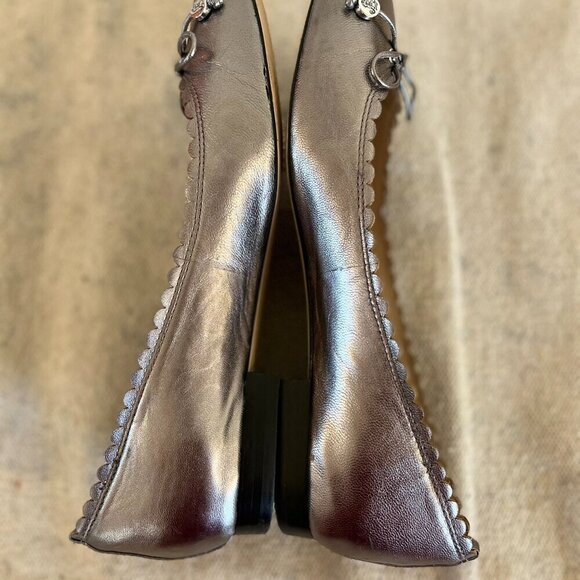 Lauren Ralph Lauren Woman's Silver Glennie Bow Flats Sz 7B - Picture 5 of 8